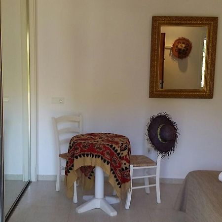 Apartamentos Colomar ซานตาเอวเลเรียเดสริว ภายนอก รูปภาพ