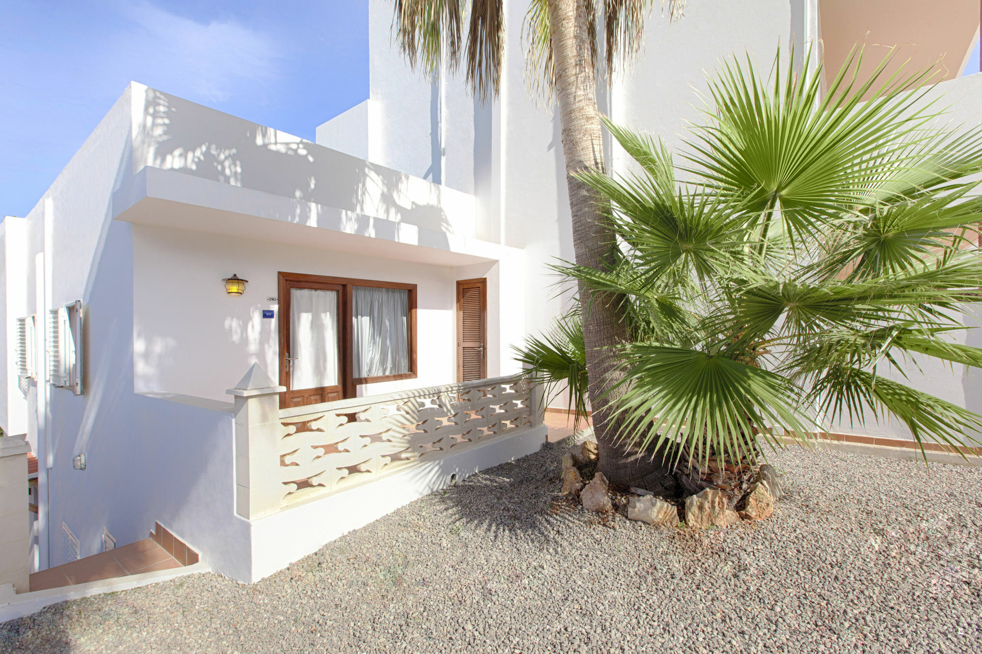 Apartamentos Colomar ซานตาเอวเลเรียเดสริว ภายนอก รูปภาพ